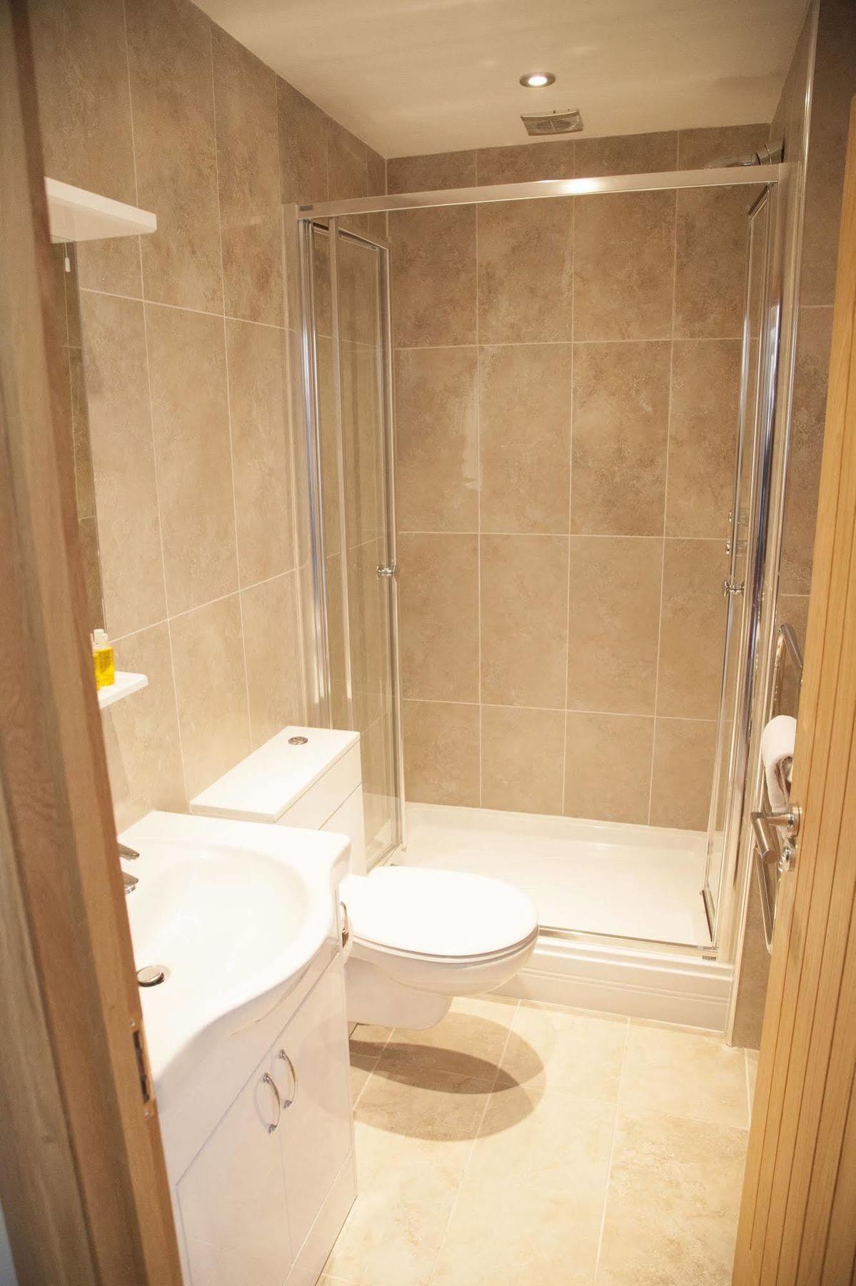 Somerfield Lodge Swansea Extérieur photo