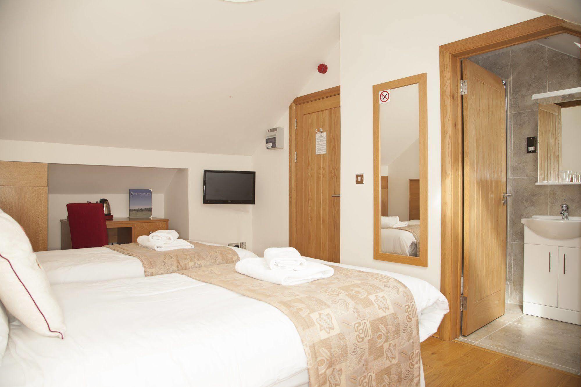 Somerfield Lodge Swansea Extérieur photo